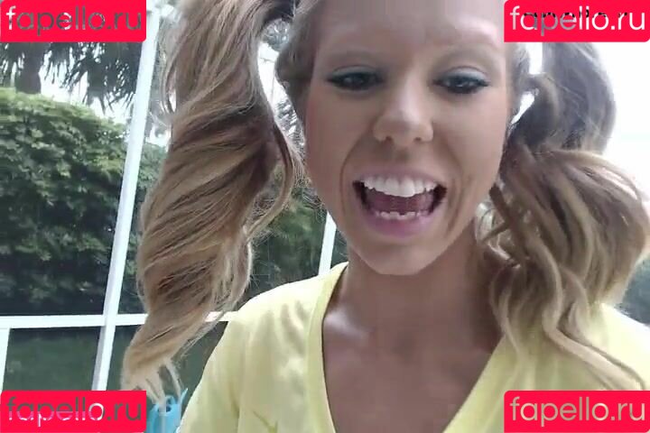 RachelSinger Onlyfans Photo Gallery 