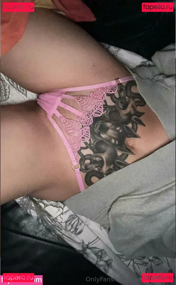 Onlyjennycee Onlyfans Photo Gallery 