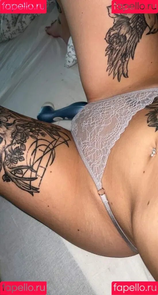 Leonie Flessers Onlyfans Photo Gallery 