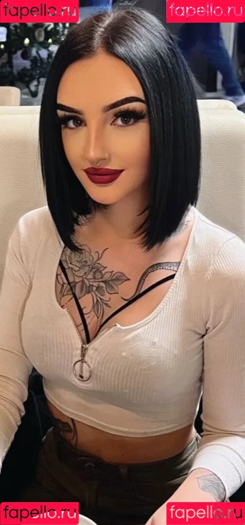 Leonie Flessers Onlyfans Photo Gallery 