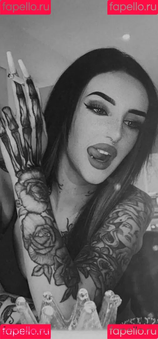 Leonie Flessers Onlyfans Photo Gallery 