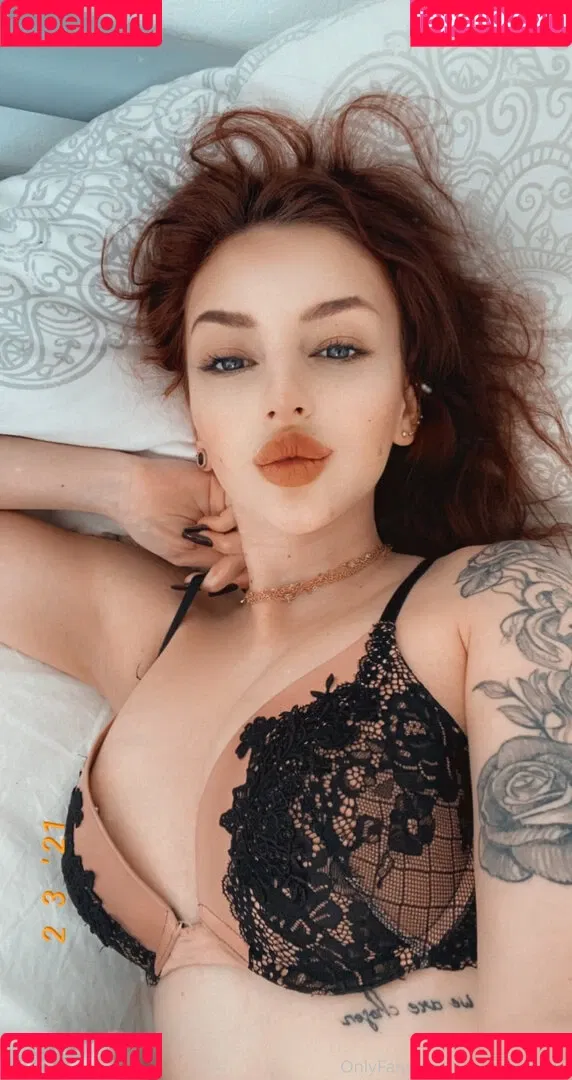 Leonie Flessers Onlyfans Photo Gallery 