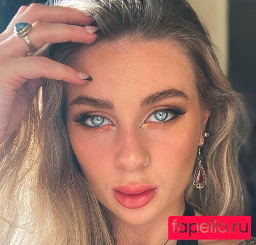 Zoeelfreyah Nude Onlyfans Photo 44