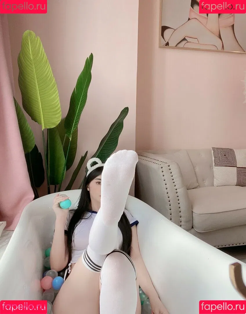 是120斤的小王同学 Onlyfans Photo Gallery 