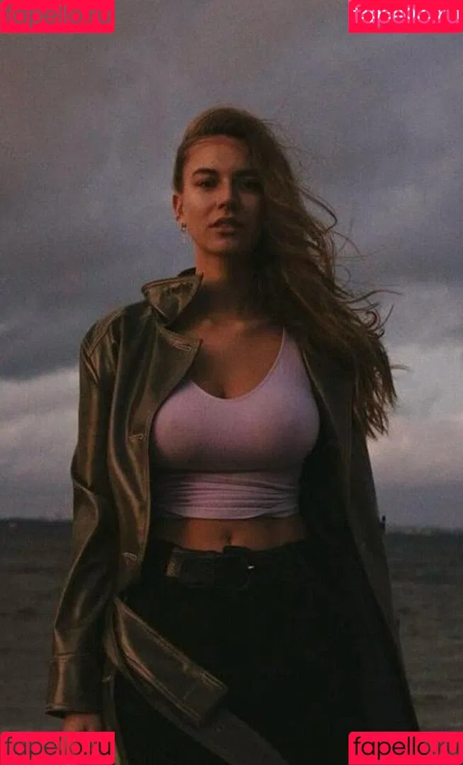 pia__kim Onlyfans Photo Gallery 