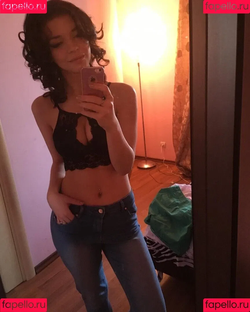 Maria Kozay Onlyfans Photo Gallery 