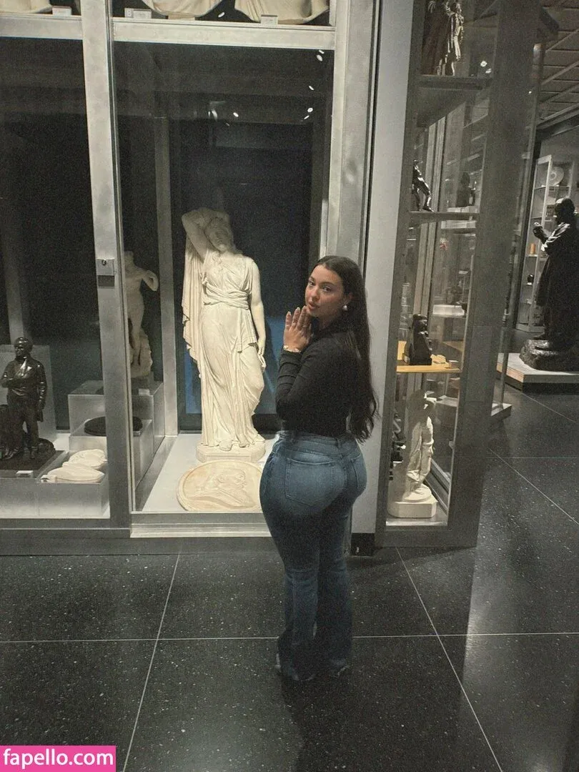 Kenna Morris Onlyfans Photo Gallery 