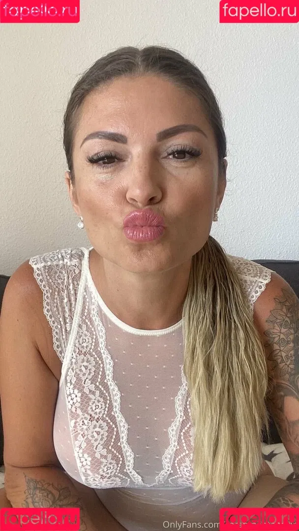 sarahmontanavip Onlyfans Photo Gallery 