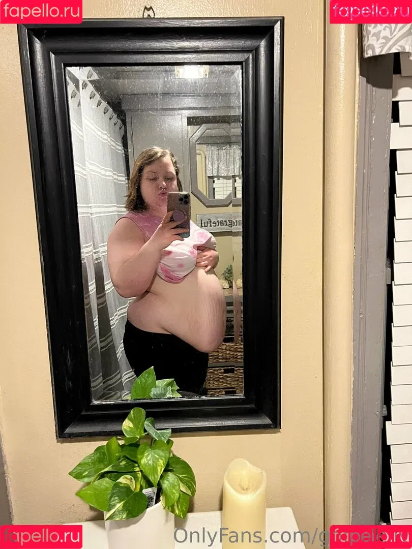 gothbelly Onlyfans Photo Gallery 