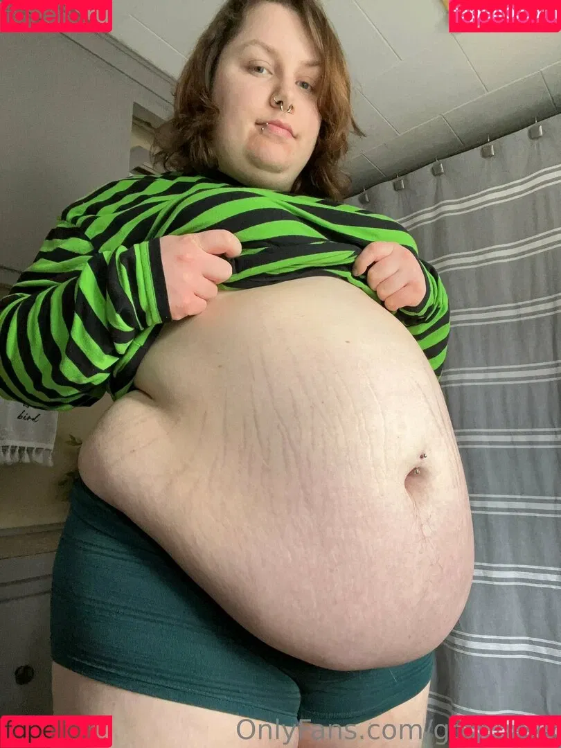 gothbelly Onlyfans Photo Gallery 