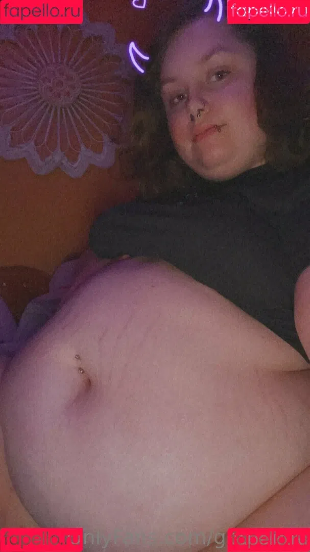 gothbelly Onlyfans Photo Gallery 