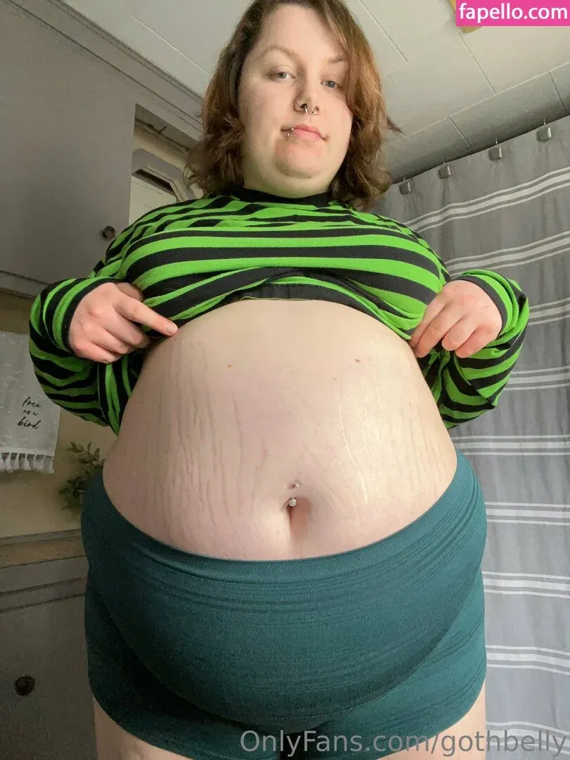 gothbelly Onlyfans Photo Gallery 