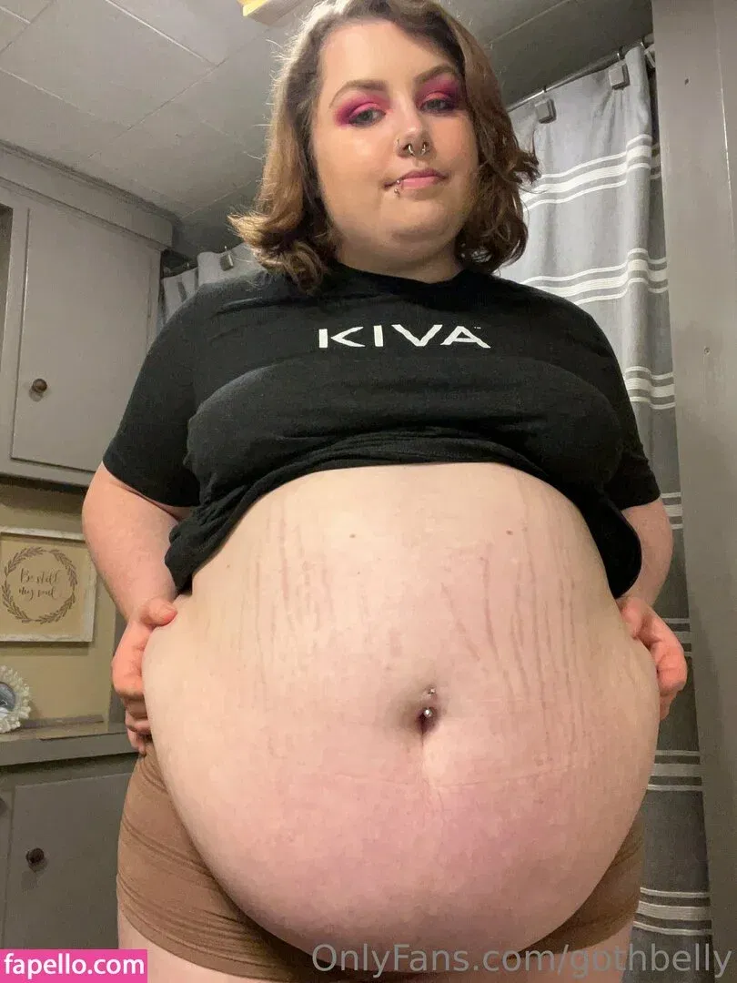 gothbelly Onlyfans Photo Gallery 