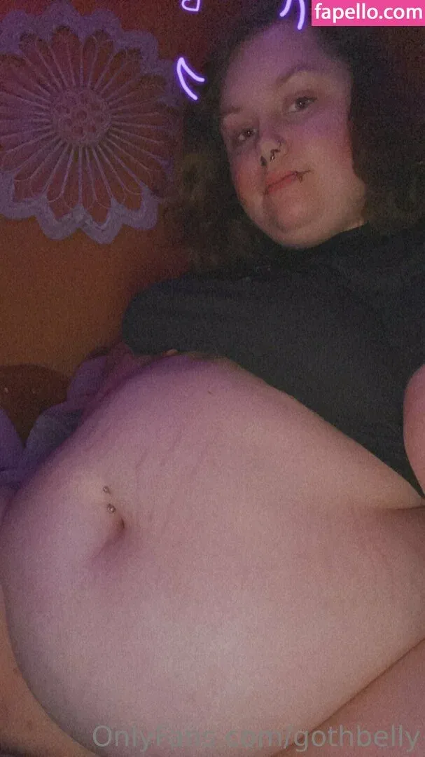 gothbelly Onlyfans Photo Gallery 