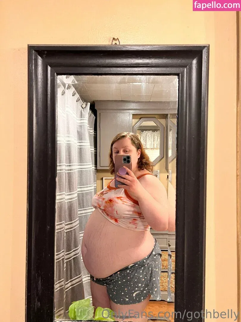 gothbelly Onlyfans Photo Gallery 