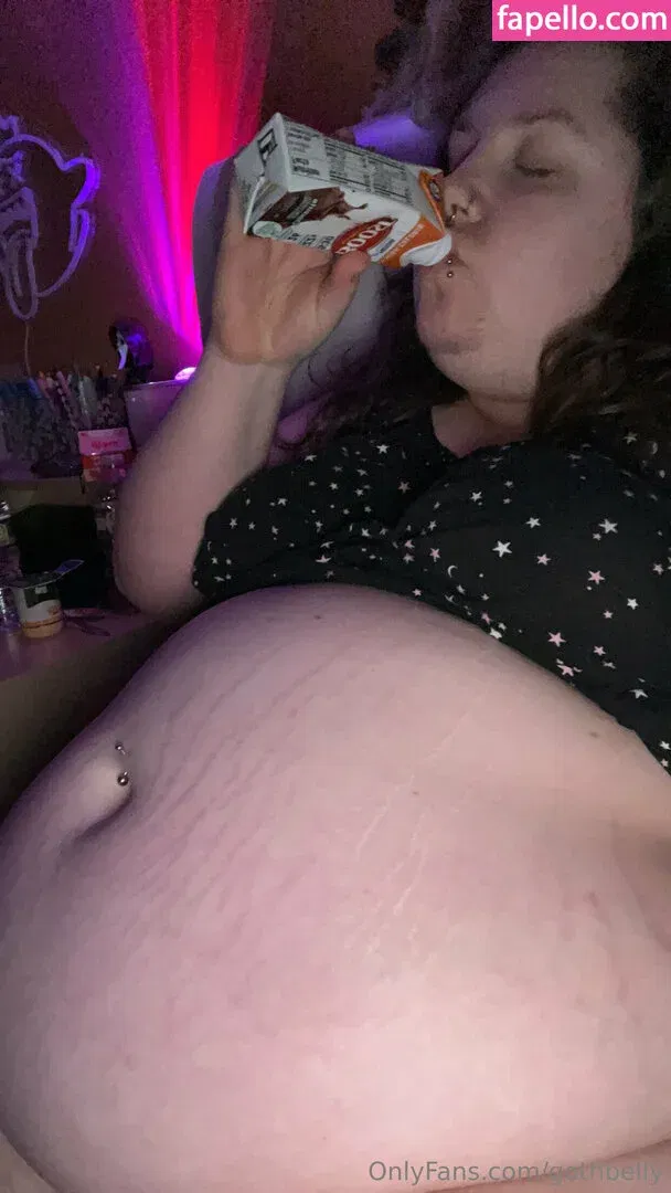 gothbelly Onlyfans Photo Gallery 