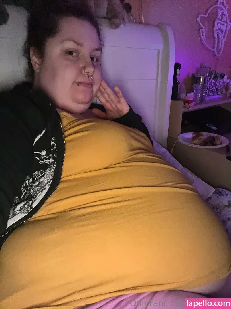 gothbelly Onlyfans Photo Gallery 