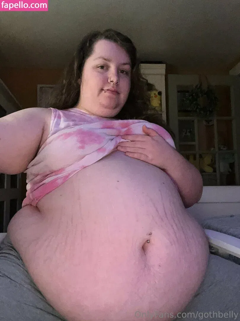 gothbelly Onlyfans Photo Gallery 