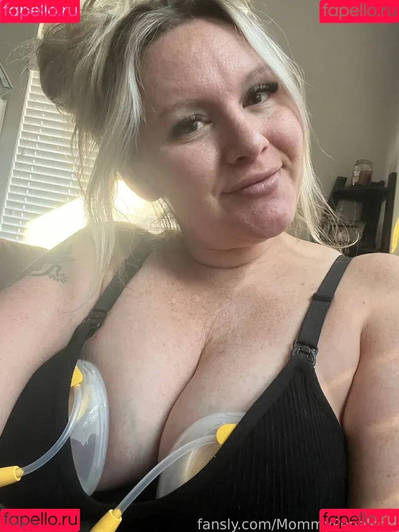 MommyPenelope Onlyfans Photo Gallery 