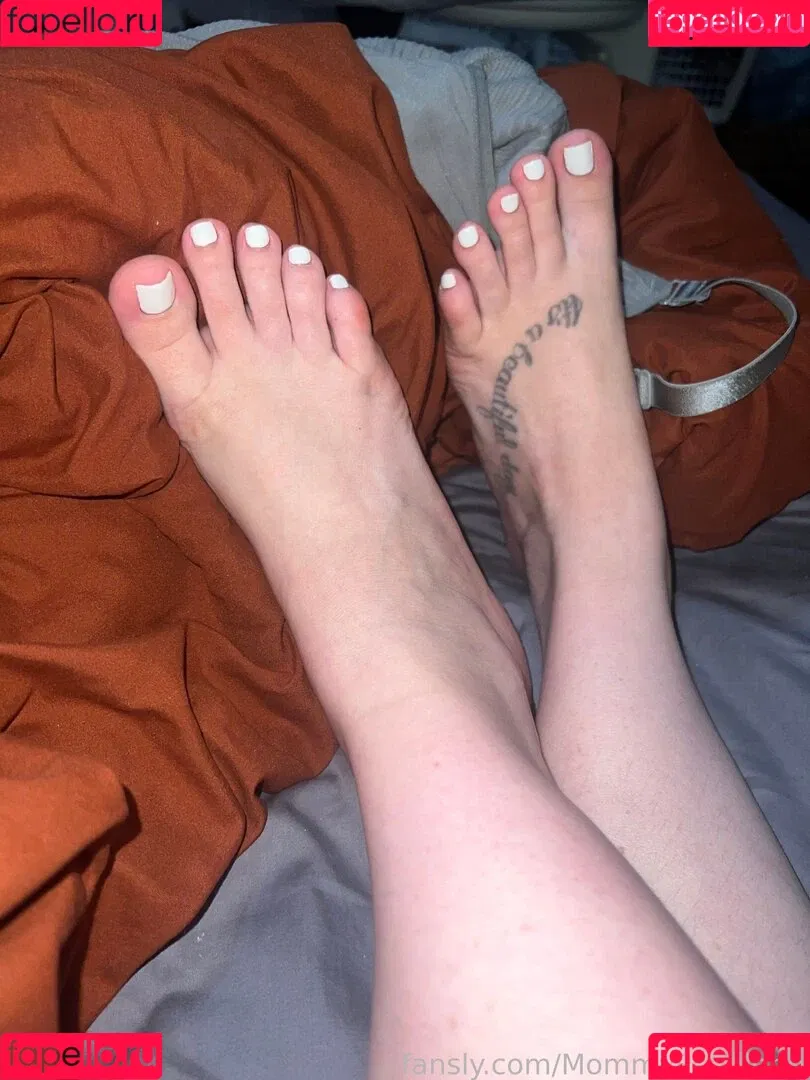 MommyPenelope Onlyfans Photo Gallery 