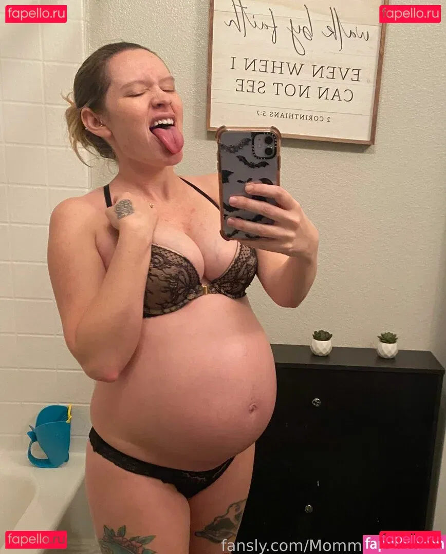 MommyPenelope Onlyfans Photo Gallery 