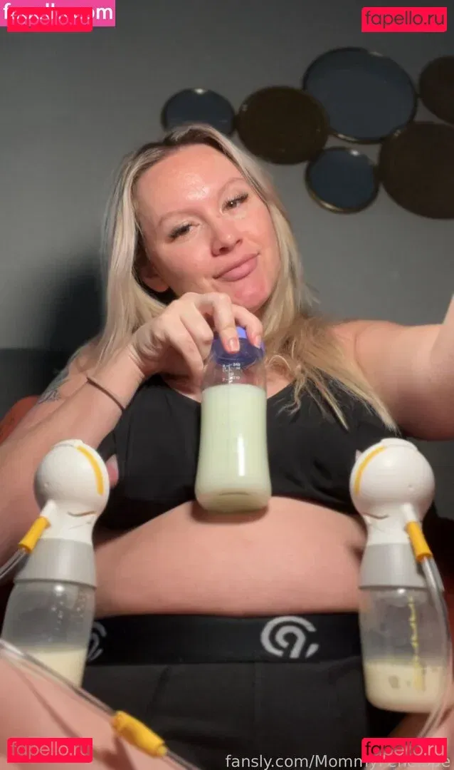 MommyPenelope Onlyfans Photo Gallery 