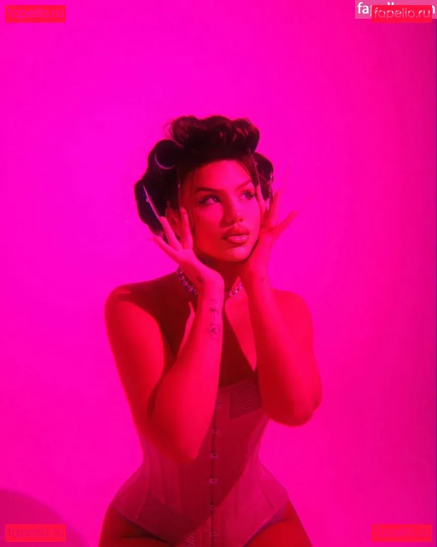 Vivi Wanderley Onlyfans Photo Gallery 