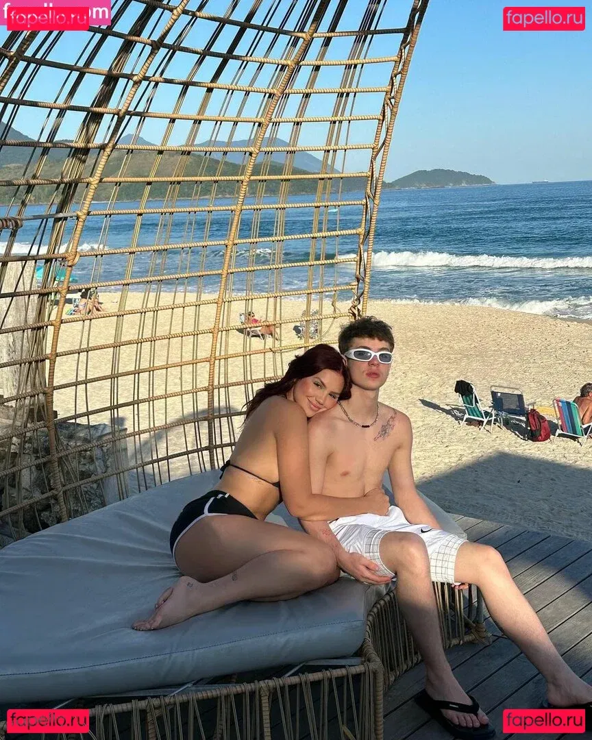 Vivi Wanderley Onlyfans Photo Gallery 