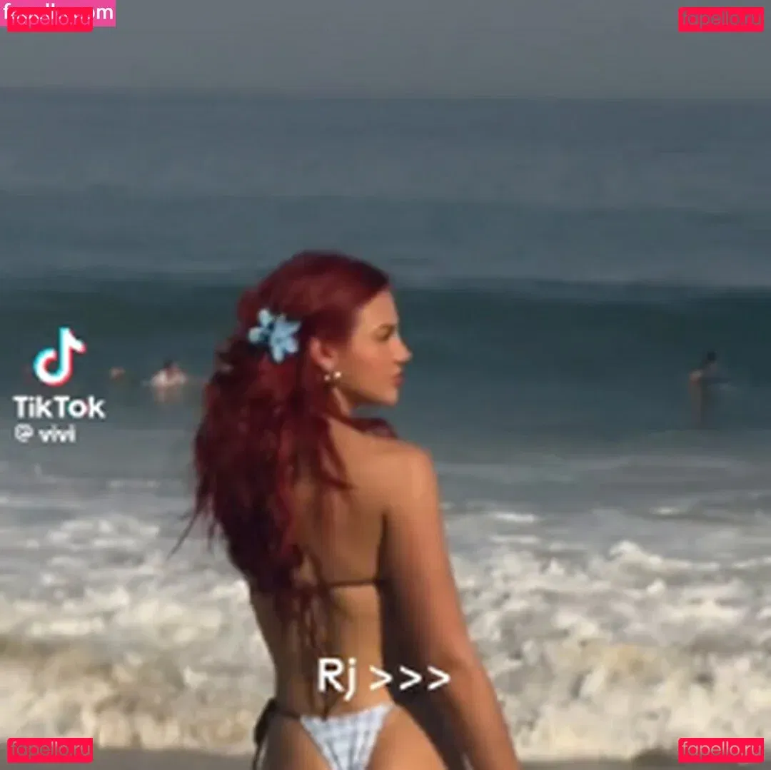 Vivi Wanderley Onlyfans Photo Gallery 