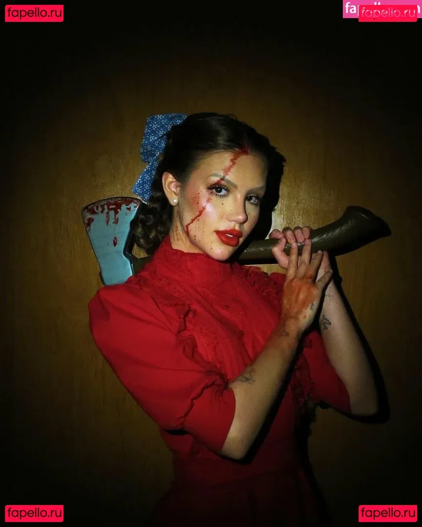 Vivi Wanderley Onlyfans Photo Gallery 