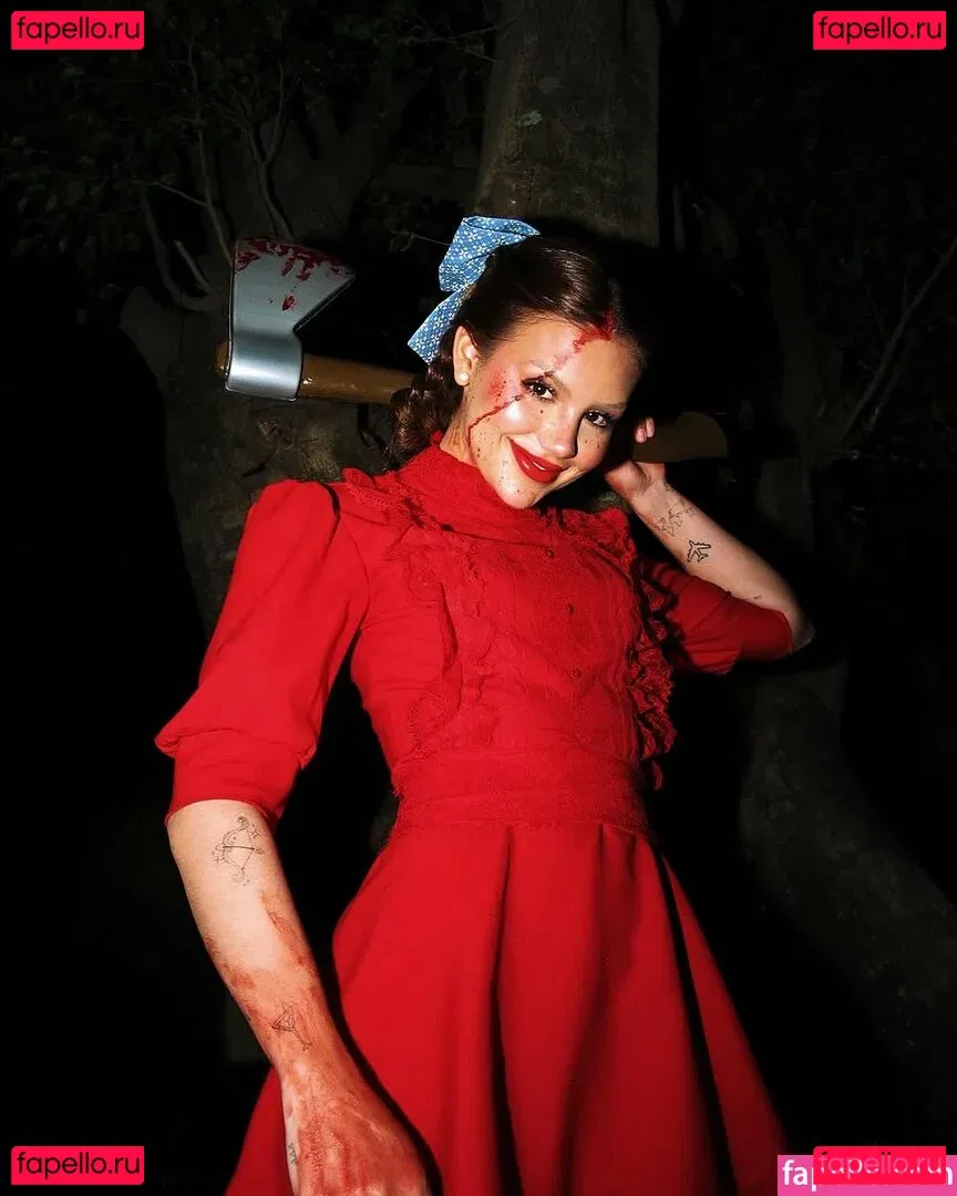 Vivi Wanderley Onlyfans Photo Gallery 