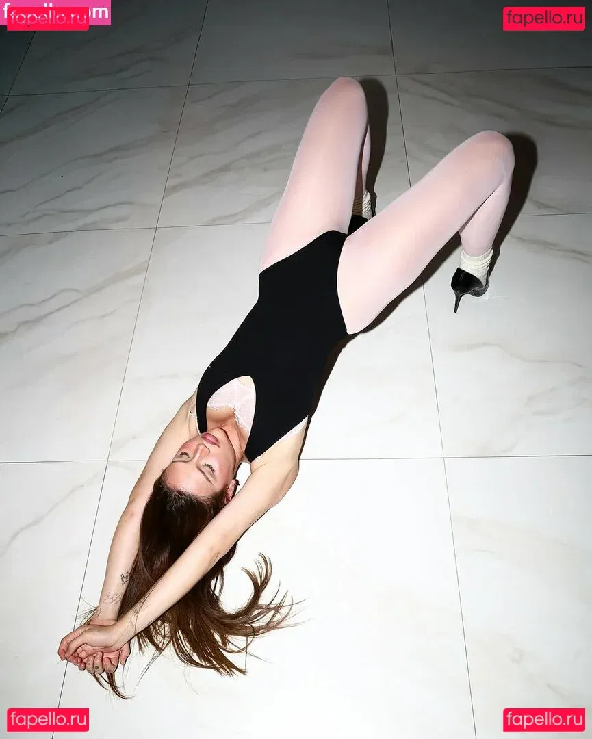 Vivi Wanderley Onlyfans Photo Gallery 