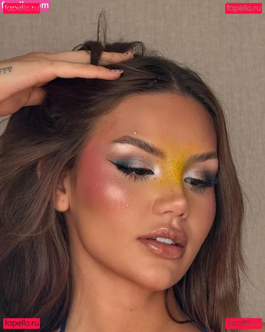 Vivi Wanderley Onlyfans Photo Gallery 