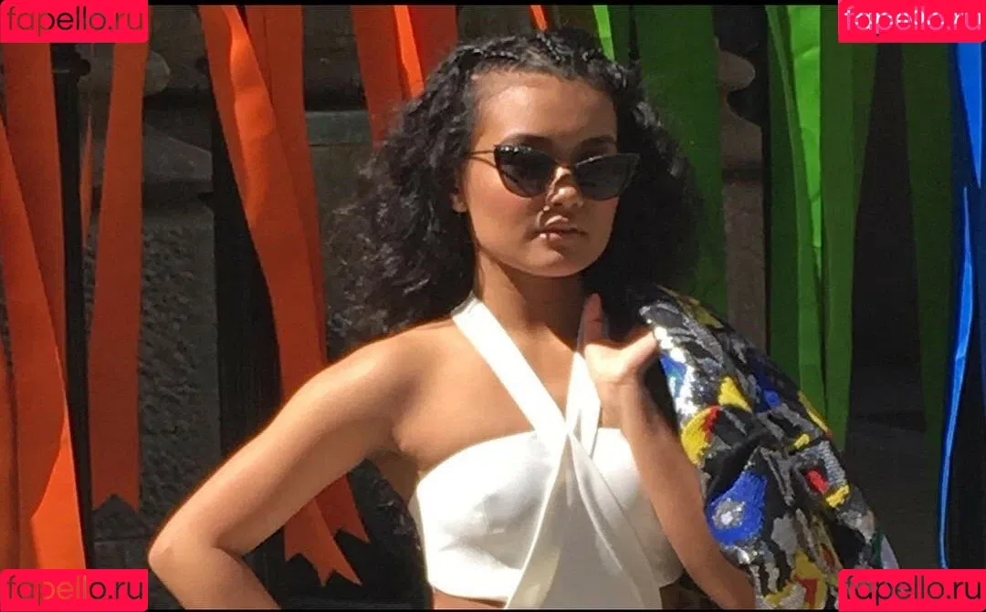 Jamila Velazquez Onlyfans Photo Gallery 
