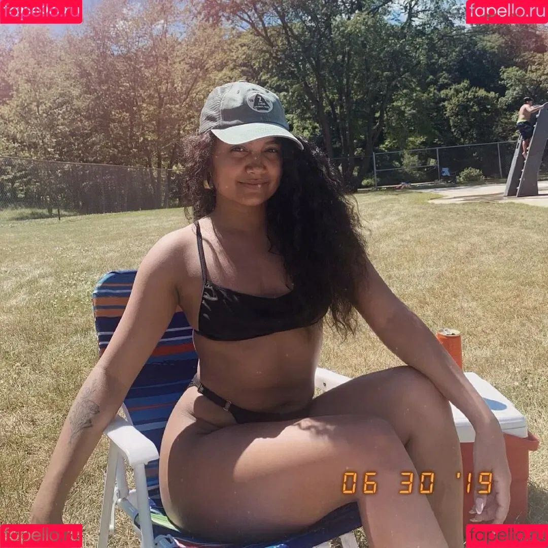 Jamila Velazquez Onlyfans Photo Gallery 