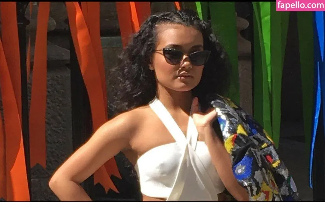 Jamila Velazquez Onlyfans Photo Gallery 