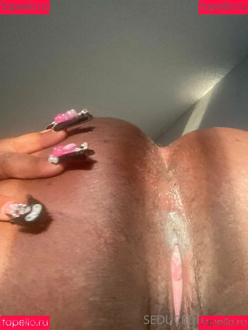 seducedbysasha Onlyfans Photo Gallery 