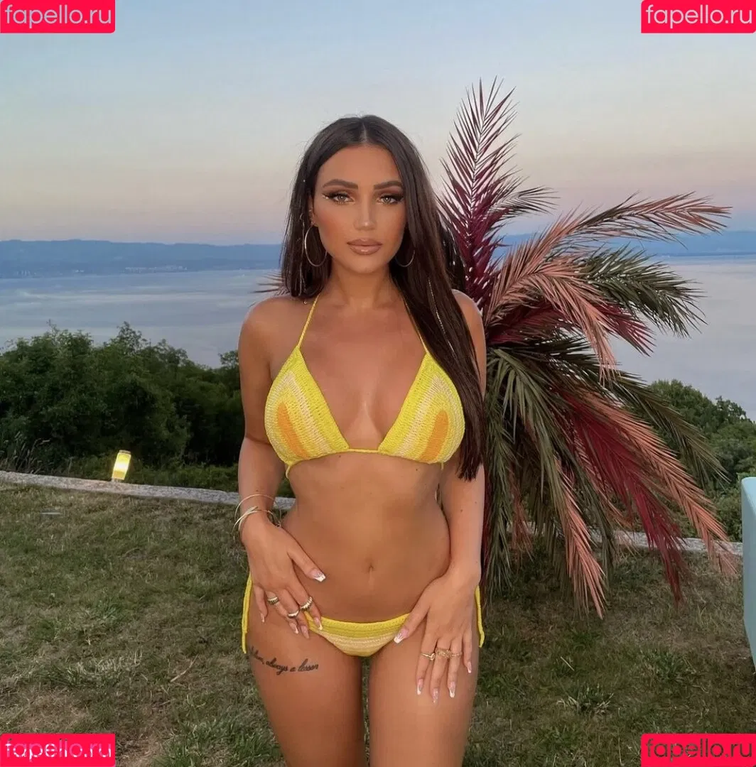Dana Feist Onlyfans Photo Gallery 