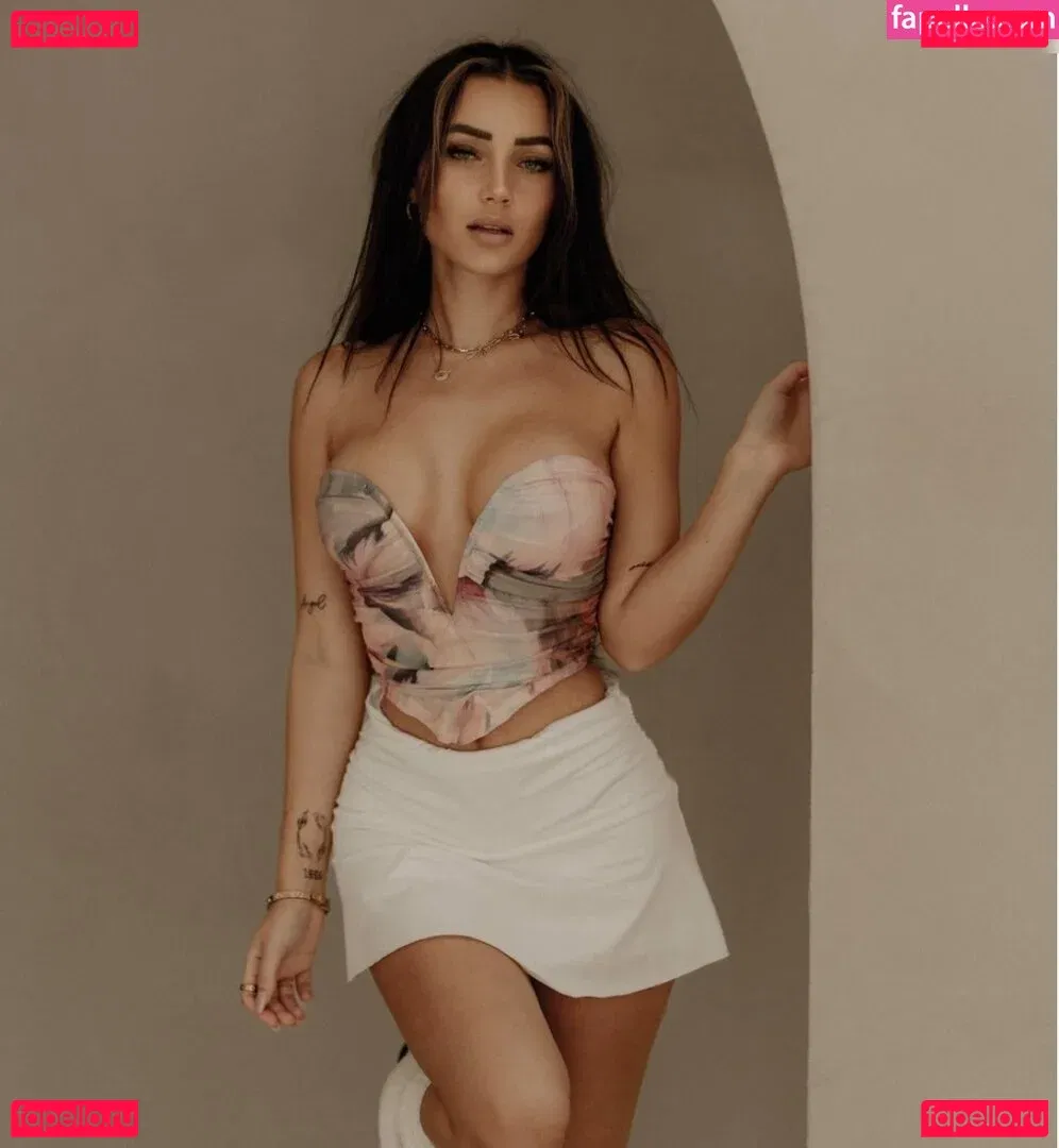 Dana Feist Onlyfans Photo Gallery 