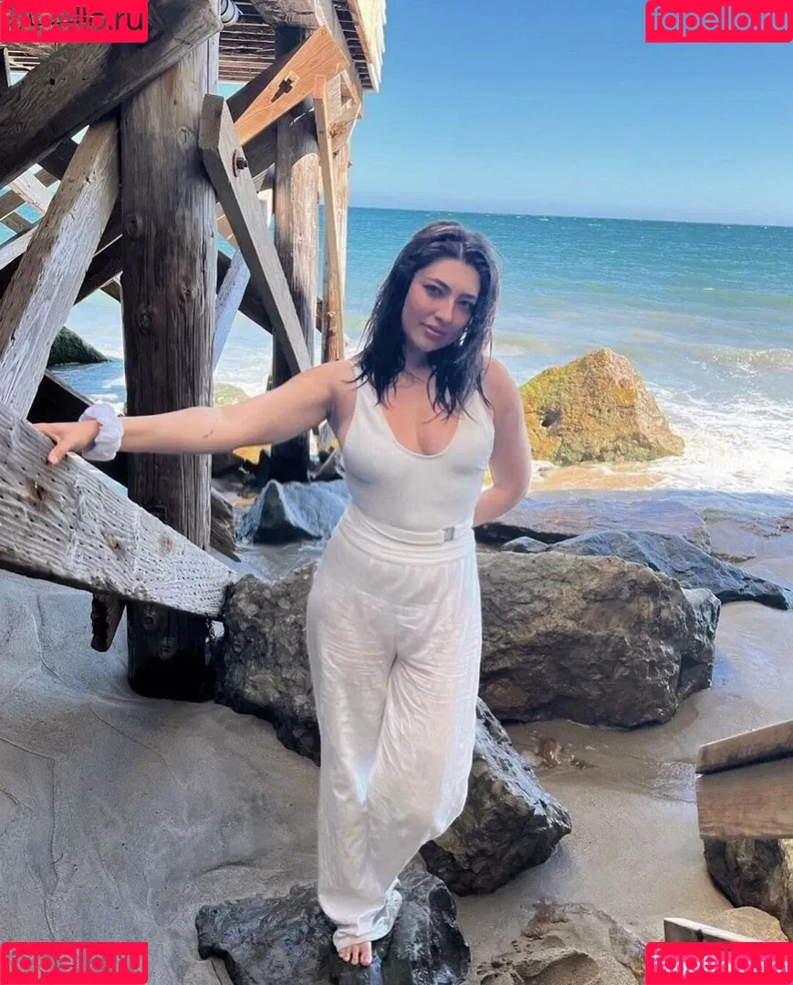 Shelby Young Onlyfans Photo Gallery 
