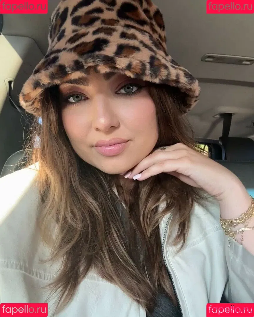 Shelby Young Onlyfans Photo Gallery 