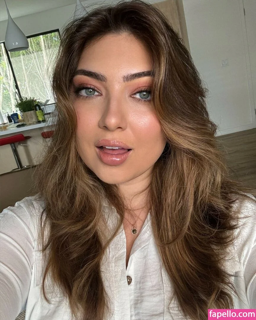 Shelby Young Onlyfans Photo Gallery 