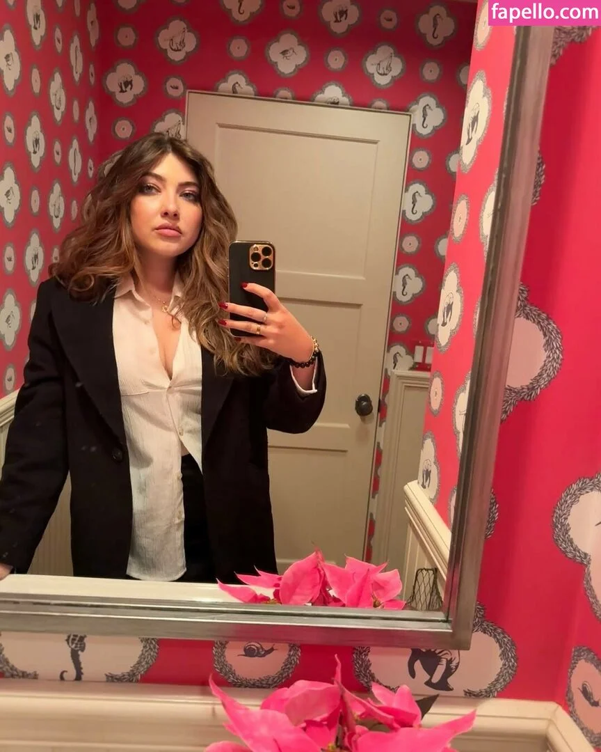 Shelby Young Onlyfans Photo Gallery 