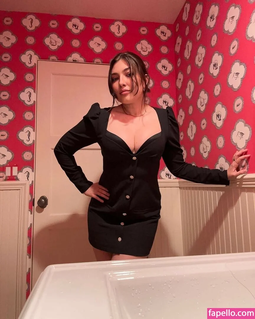 Shelby Young Onlyfans Photo Gallery 