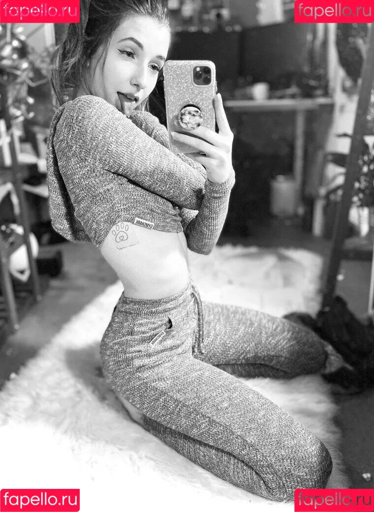 Baso Onlyfans Photo Gallery 