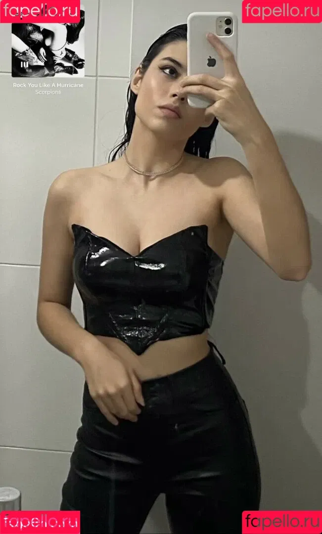 Larissa Liveir Onlyfans Photo Gallery 
