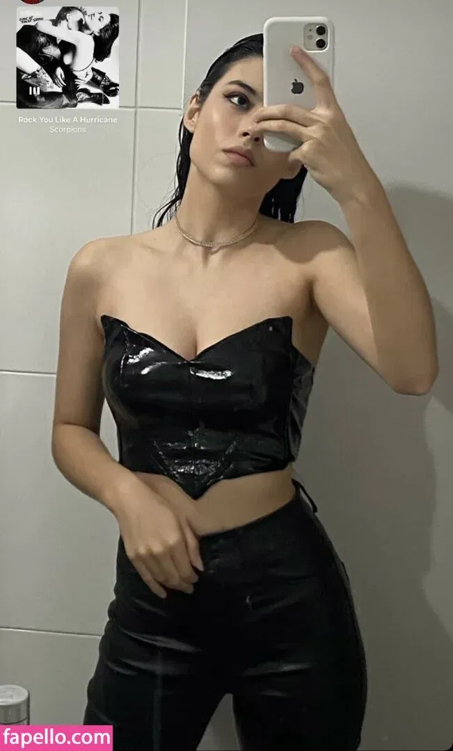 Larissa Liveir Onlyfans Photo Gallery 