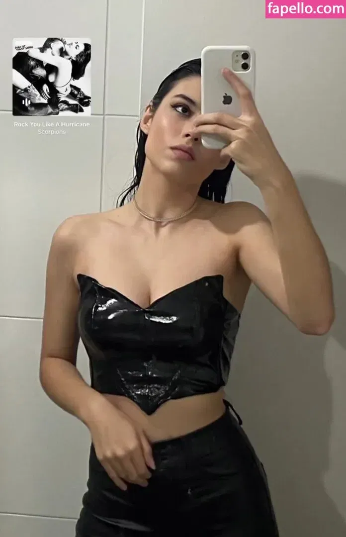 Larissa Liveir Onlyfans Photo Gallery 