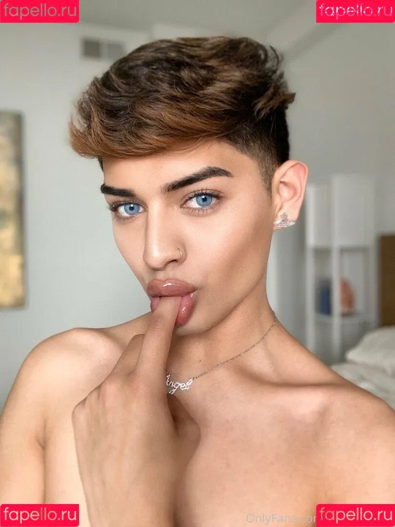 thebarbieetwink Onlyfans Photo Gallery 