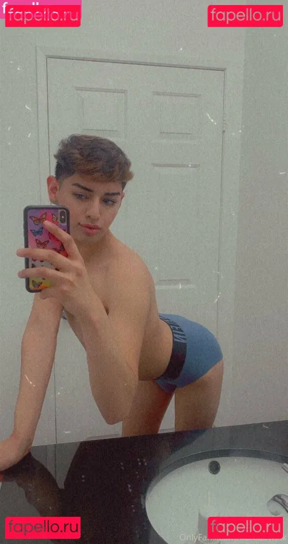 thebarbieetwink Onlyfans Photo Gallery 